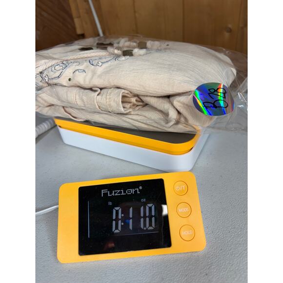 Artisans Women’s Embroidered Pullover, Beige, Size M, EUC - Picture 7 of 7